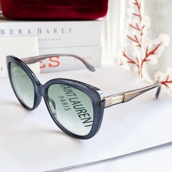 NWT GUCCI GG0789S - 004 CAT EYE SUNGLASSES main image 5